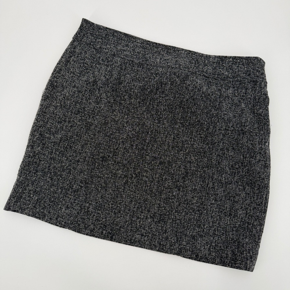Banana Republic Black White Salt Pepper Tweed Mini Skirt Size 10 Corporate Goth